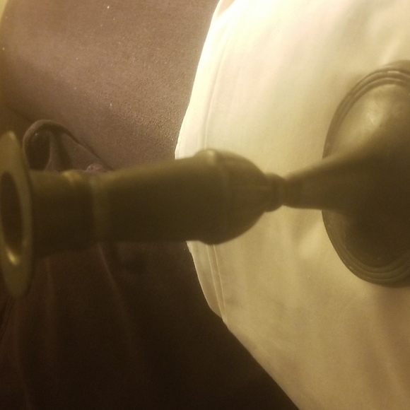 Brass Candle holder - Picture 1 of 12